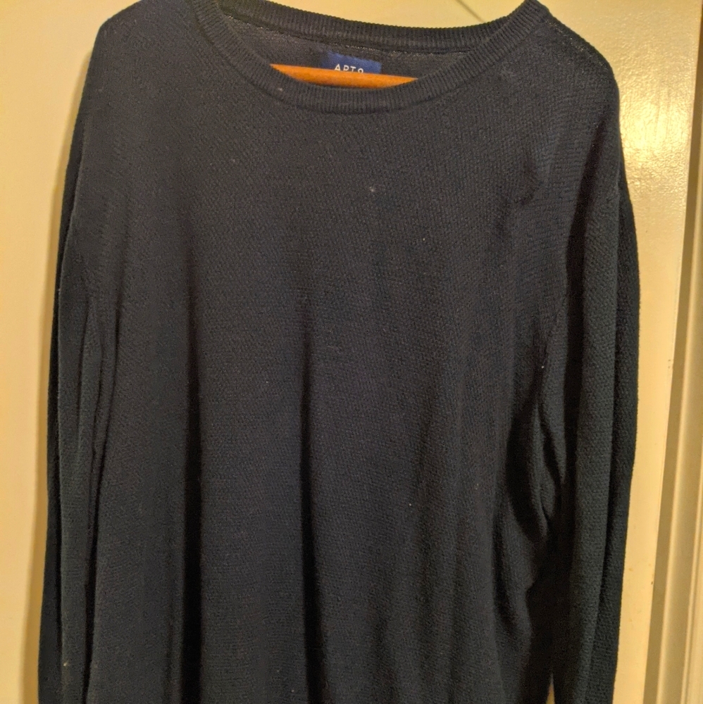 Pullover shirt